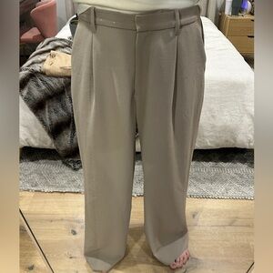A&F Sloane Tailored Wide Leg Pant